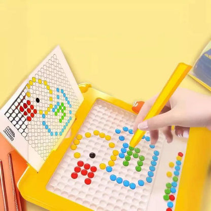 لوحة الإبداع المغناطيسية للأطفال – Magnetic Dot Art Board